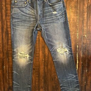 Men's Distressed Blue Jeans, Artfully worn, perfectly wash! Waist 34-36 L30